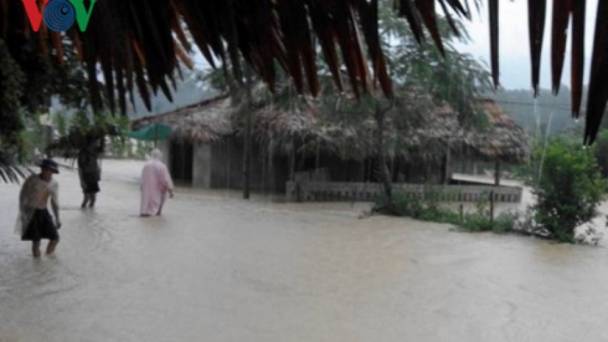 Storm and floods leave 15 dead and missing