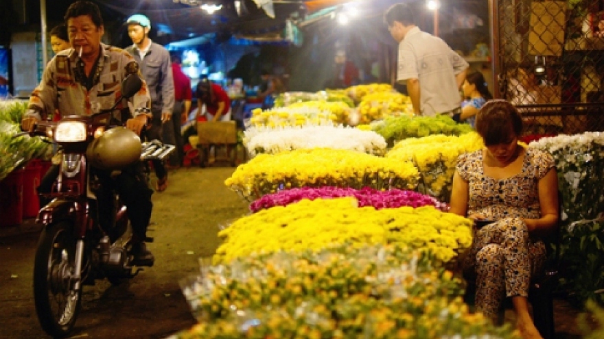 Saigon to bid farewell to 100-year-old flower market