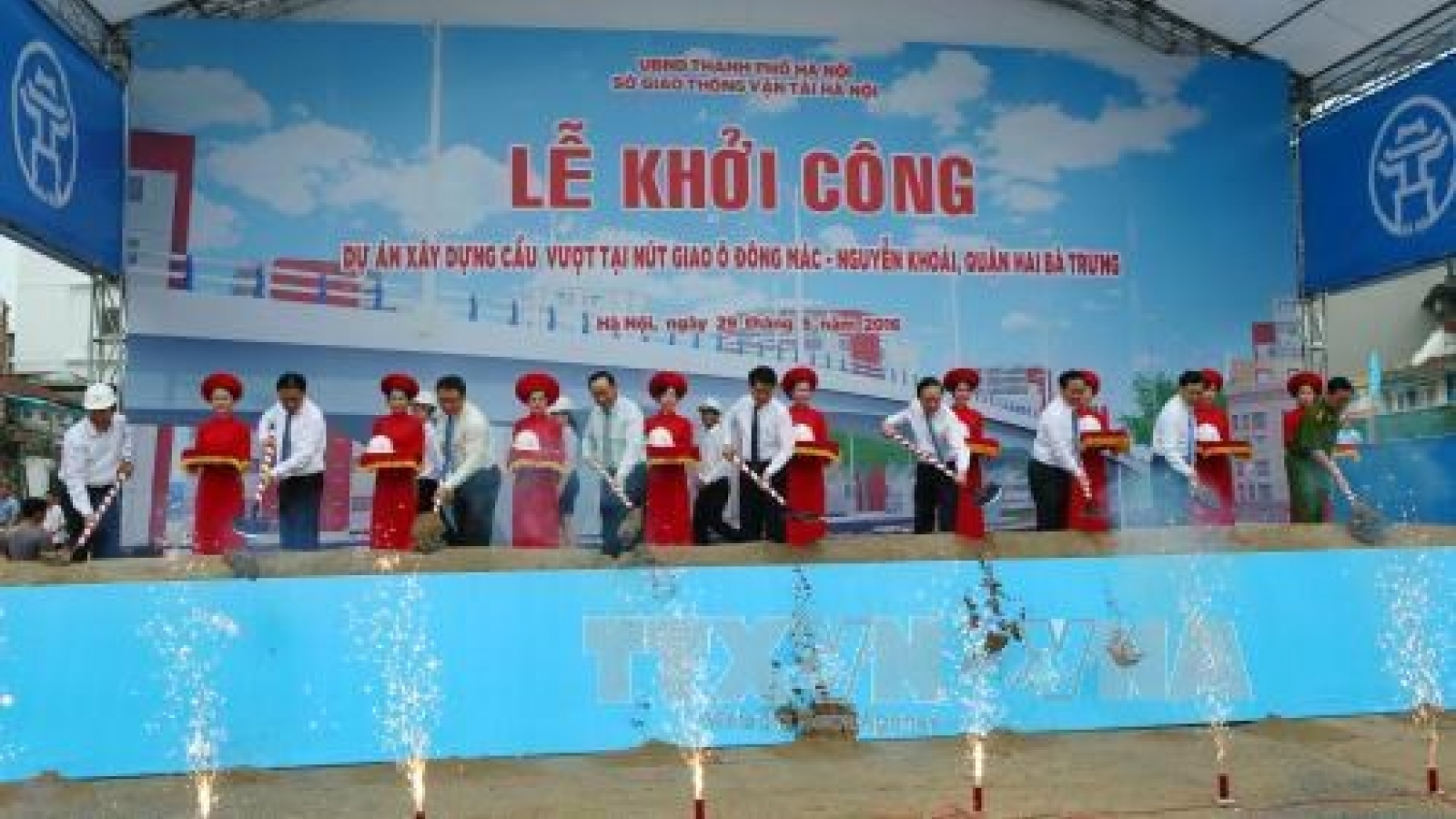 Hanoi builds another inner-city flyover