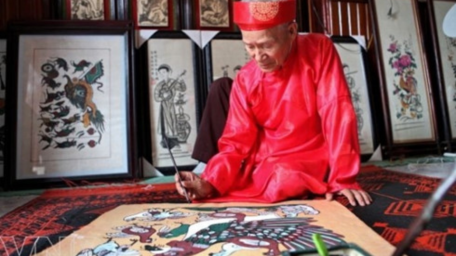 Young artists long for reviving folk paintings
