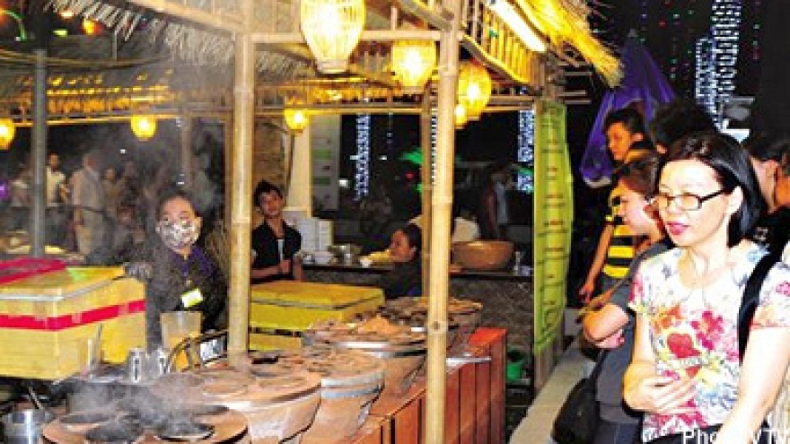 HCM City food fest promotes foreign dishes