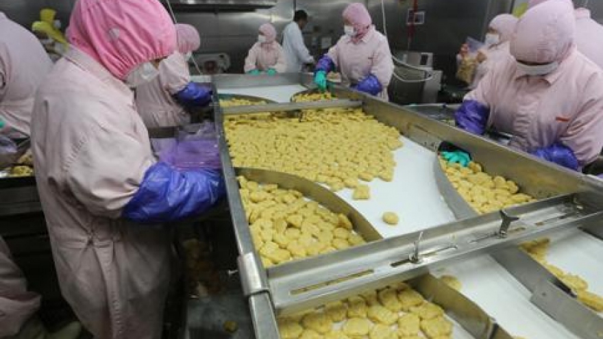 
        TPP could cripple agriculture and food industry
                              