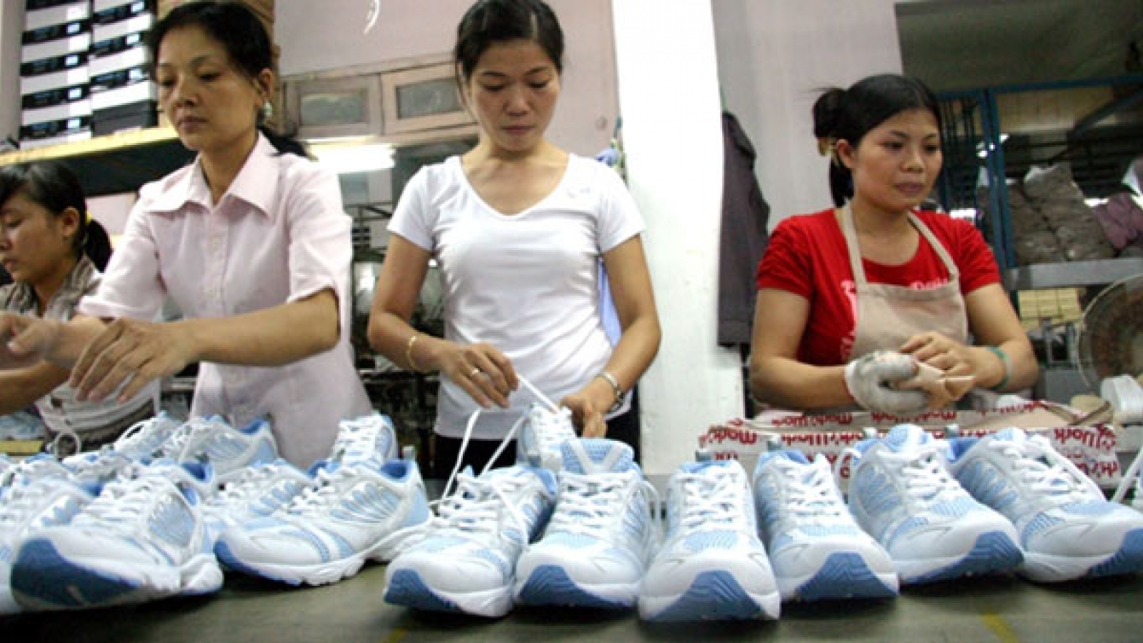 New year sees more footwear orders 