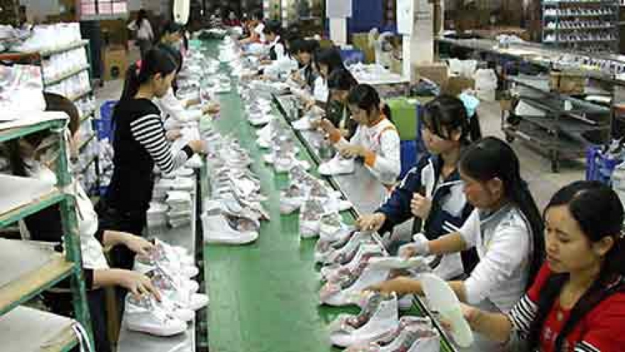 Local cobblers fail to shine in global market