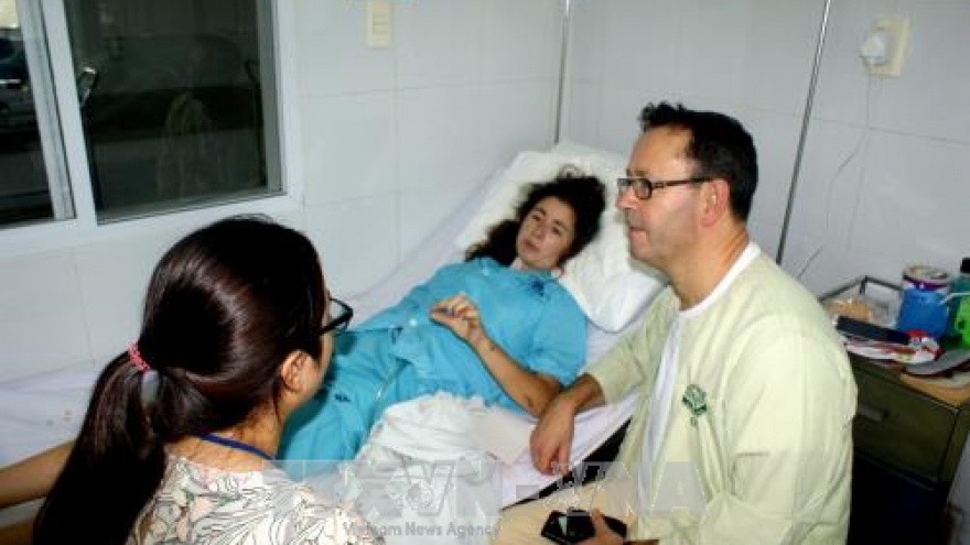Doctors save British visitor in serious traffic accident in Da Nang