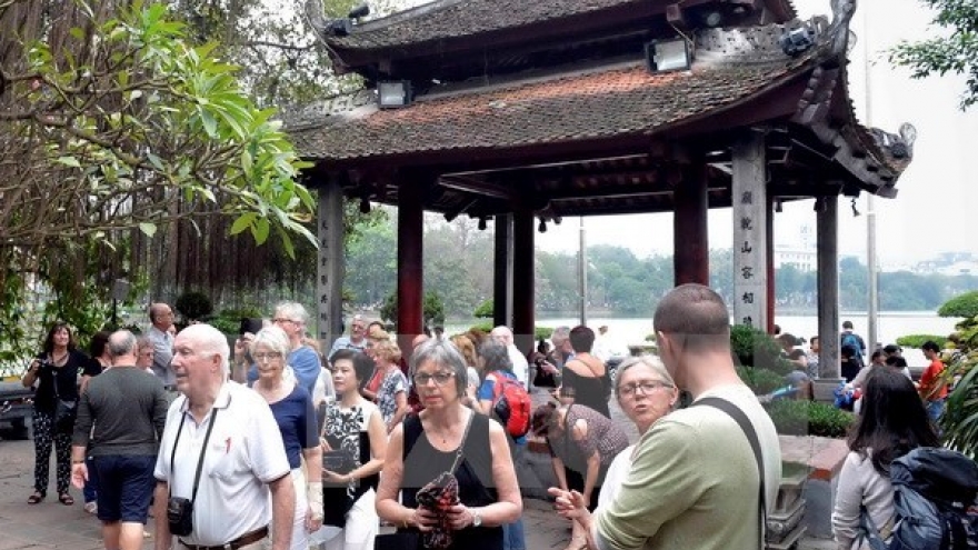 Vietnam welcomes over 3.2 million foreign visitors in Q1