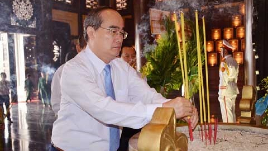 Function of former revolutionists held in HCM City