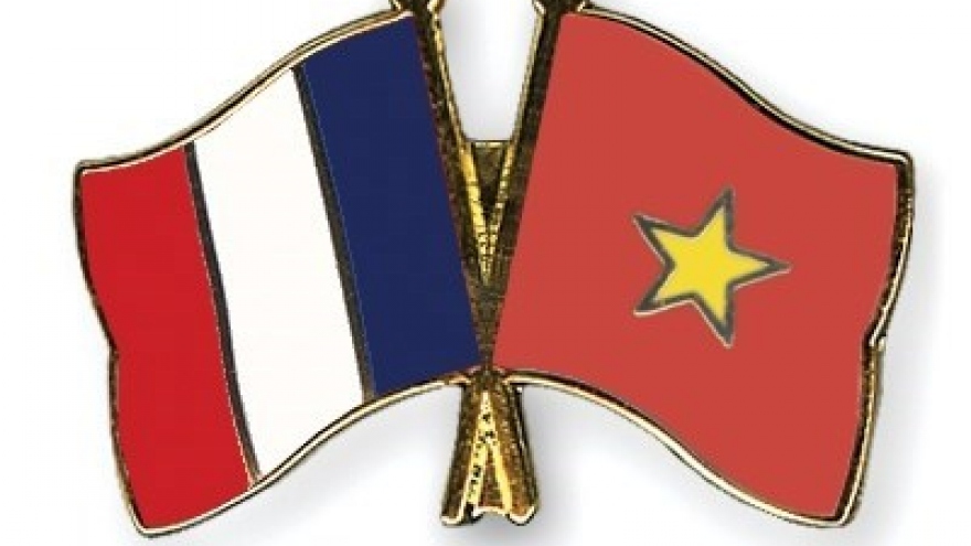 Vietnam, France share experience in administrative reform