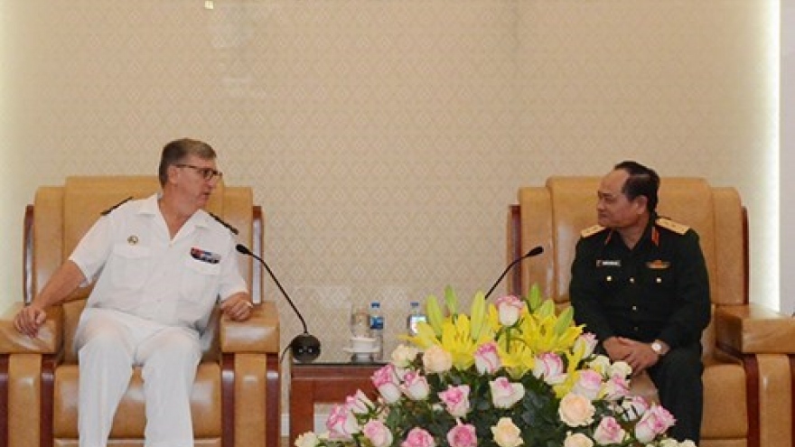 Vietnam, France forge defence ties