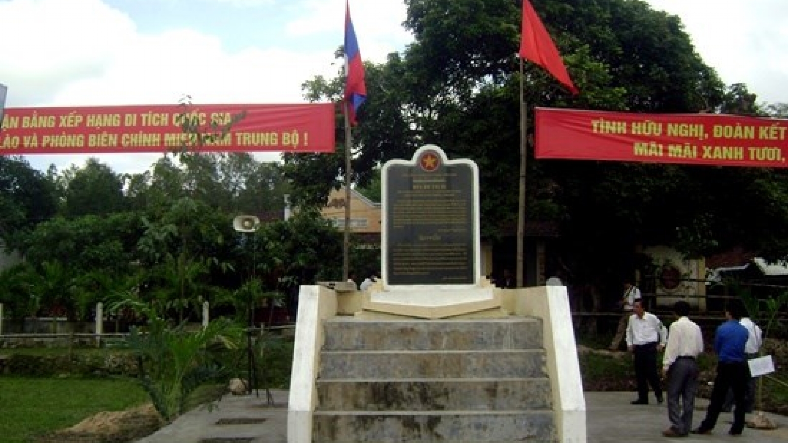 Quang Nam hosts Vietnam-Laos friendship exchange