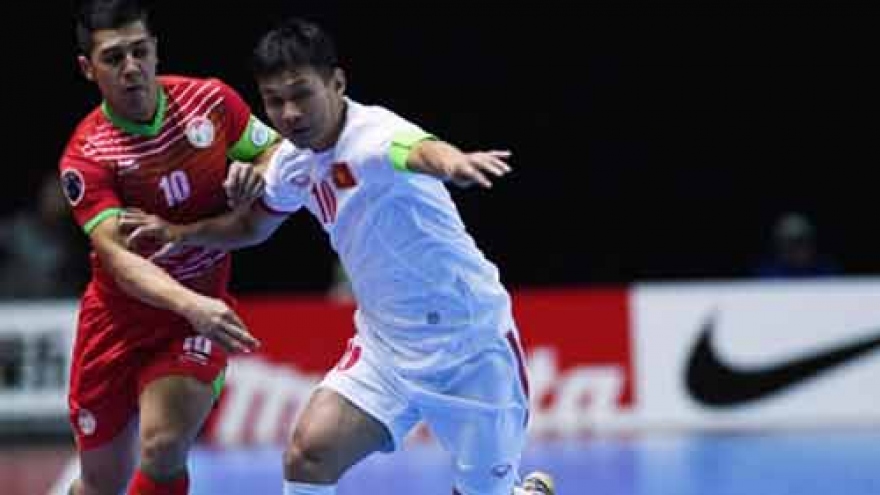 Vietnam tackle Thailand in futsal event