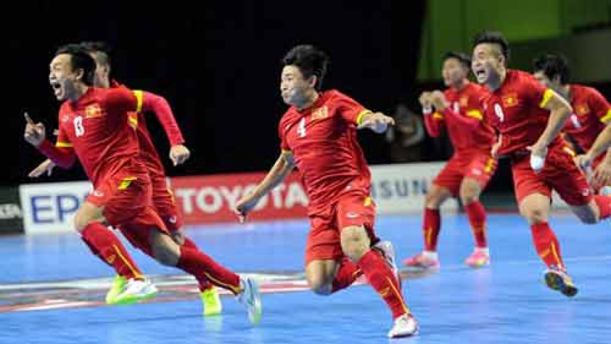
        National futsal team move up in world rankings
                              
