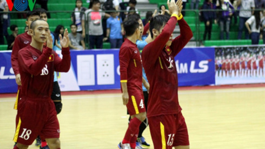 Futsal team arrives in Spain ahead of World Cup