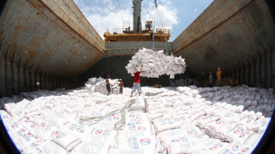 Vietnam's rice exports drop to record low