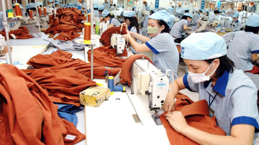 Vietnam records US$2.34 billion trade surplus with the UK