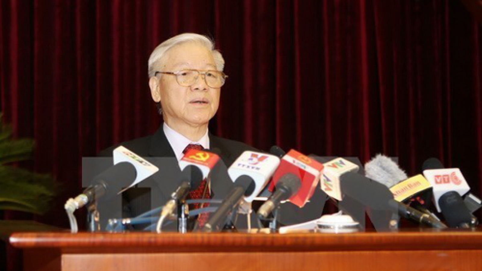 Party leader to visit Laos from November 24-26