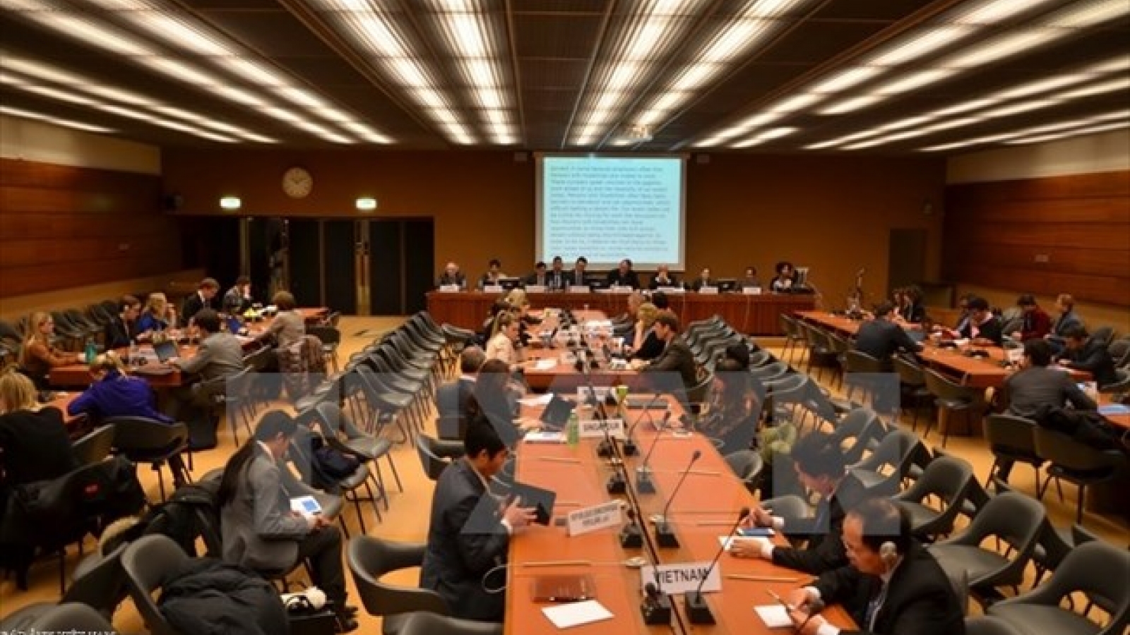 Vietnam promotes working rights of people with disabilities