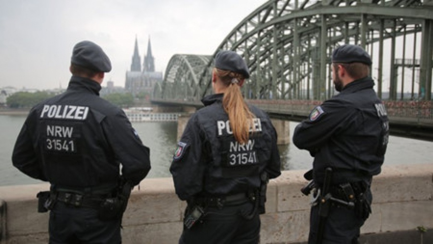 France, Germany combat terrorism on the internet