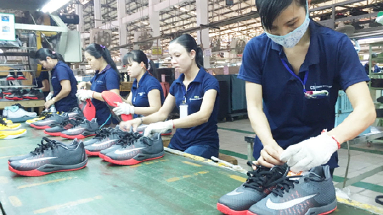 Leather, footwear sector sets US$20 bln export target