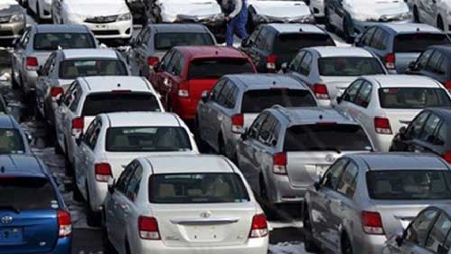 Foreign imports erode sales of Vietnam automakers