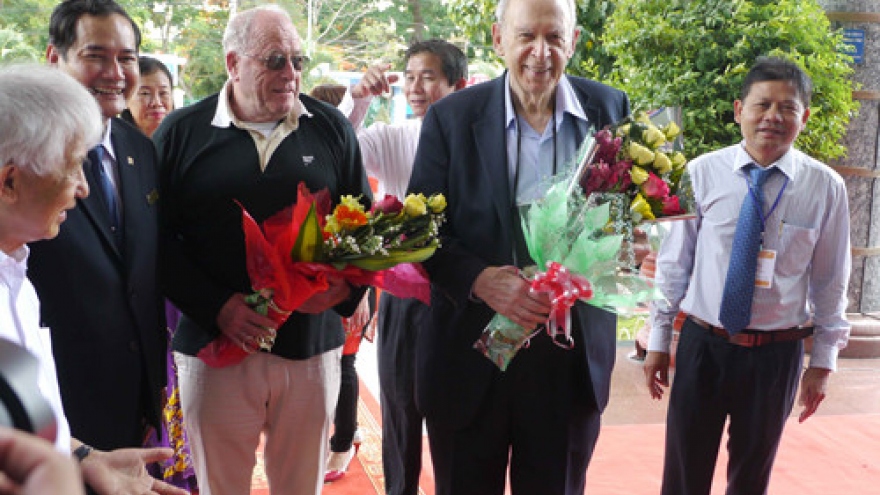 Int’l physics conference opens in Quy Nhon