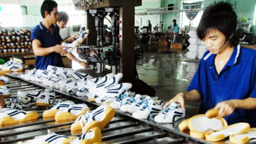 Footwear makers told to improve quality, design