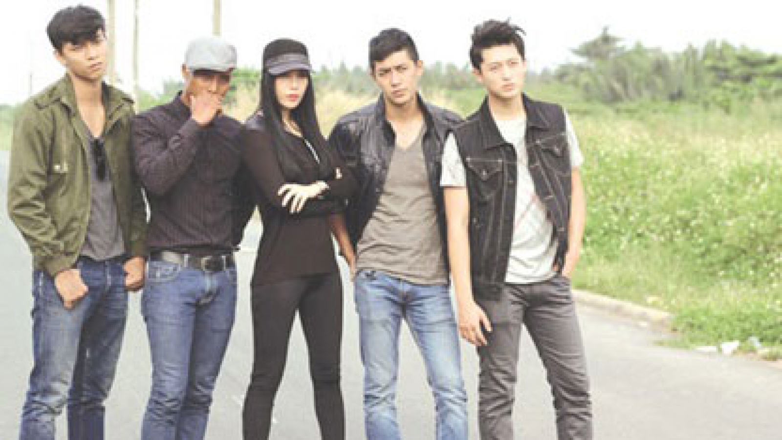 Female gangster film grabs Golden Kite wins