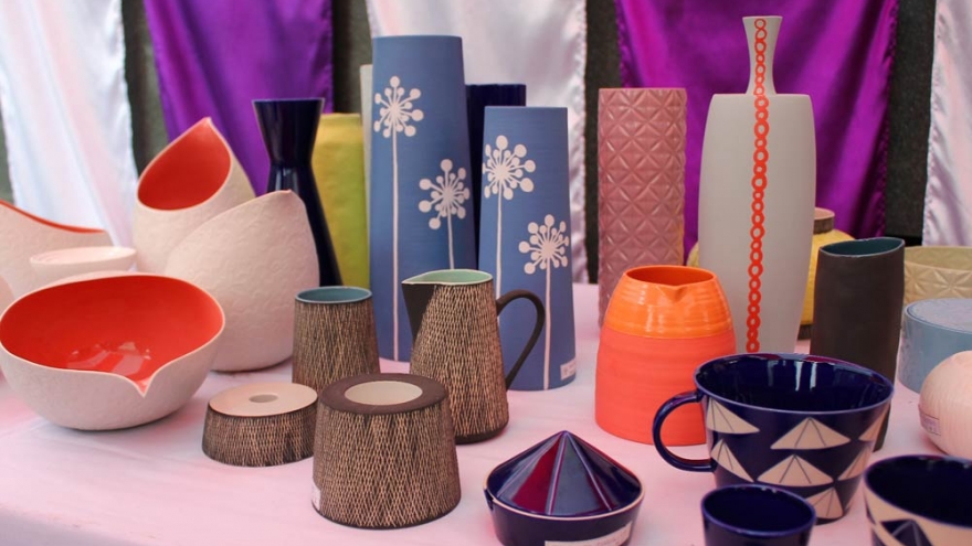 Ceramics exports regain growth