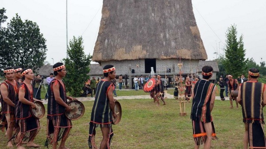 Conference discusses ways to preserve cultural values in integration