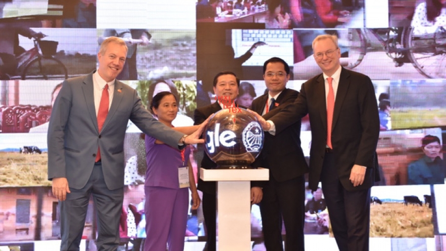 Google to train Vietnamese farmers in digital skills