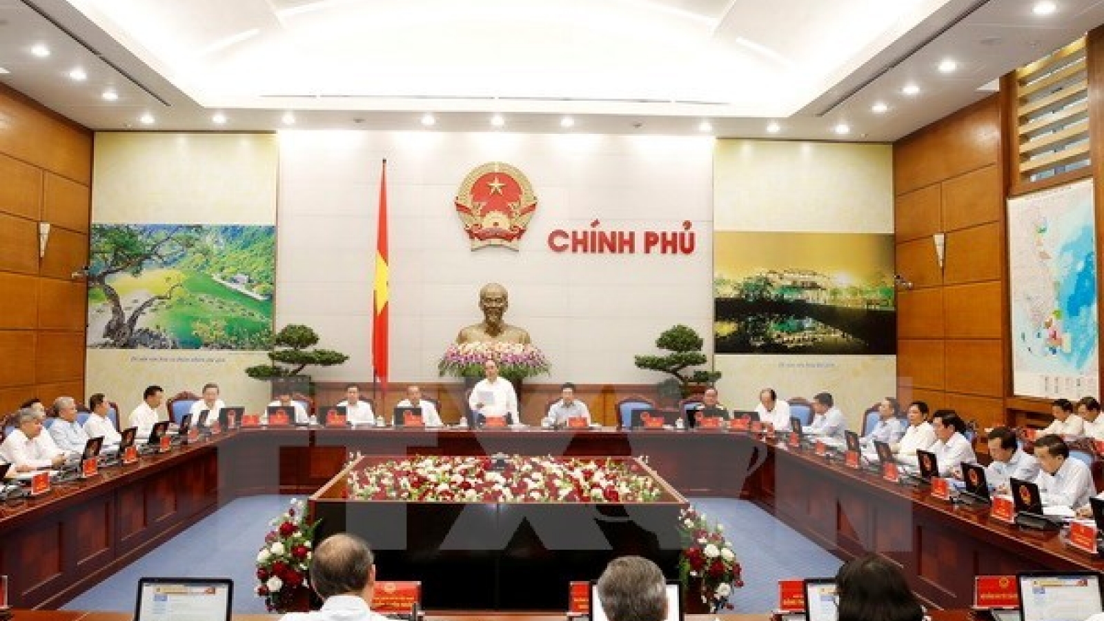 Government asks ministries to stay firm on set goals