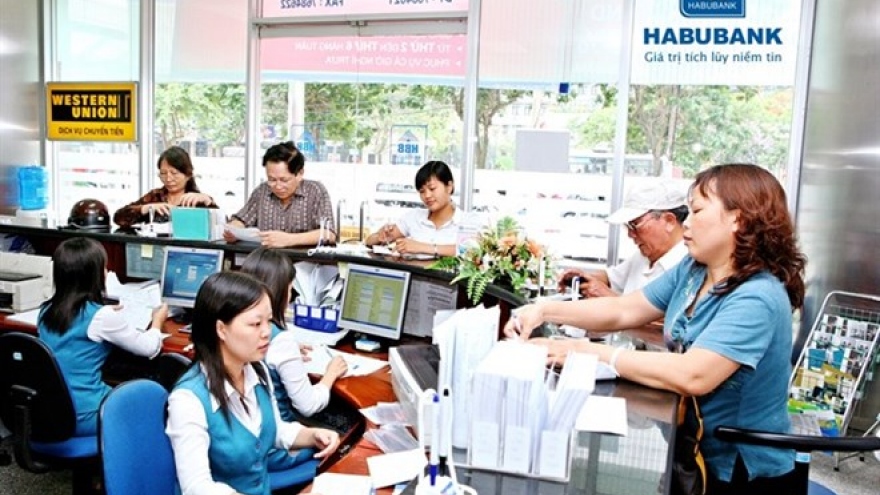 Banks expand networks to attract more customers