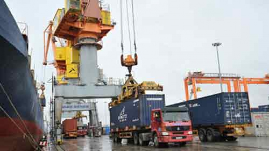 
        WB: Vietnam’s growth revised to 6.2%  this year
                              