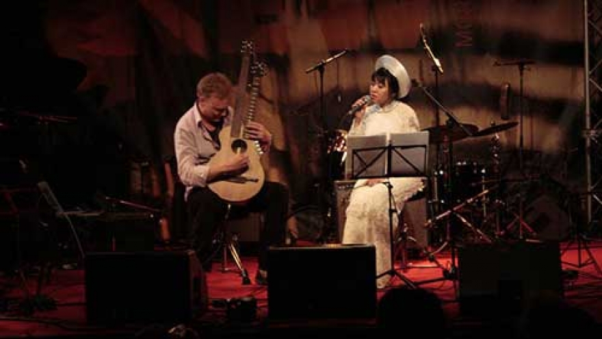 Vietnamese culture featured in Paris concert