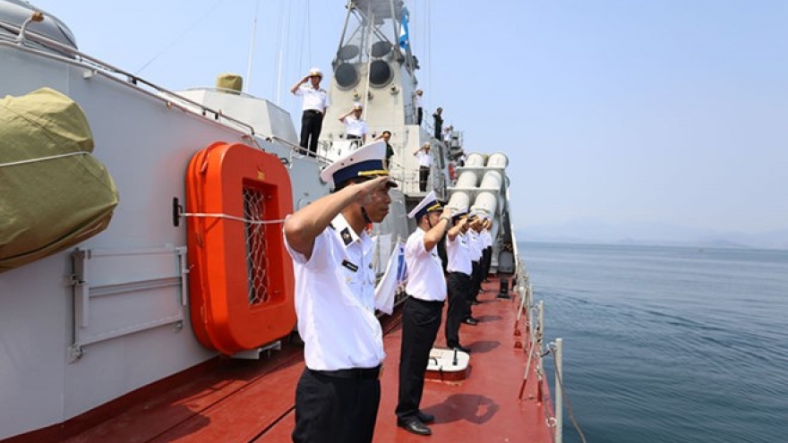 Ship serving General Election reaches Sinh Ton island