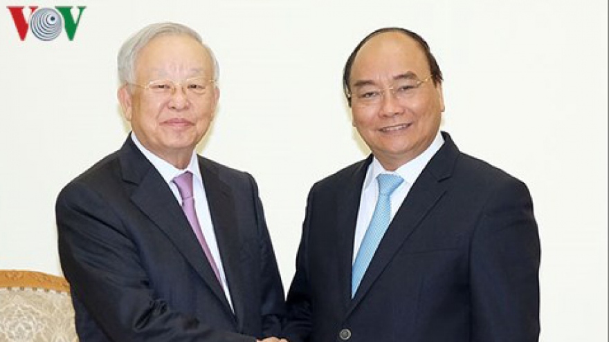 Government leader greets RoK CJ Corporation Chairman