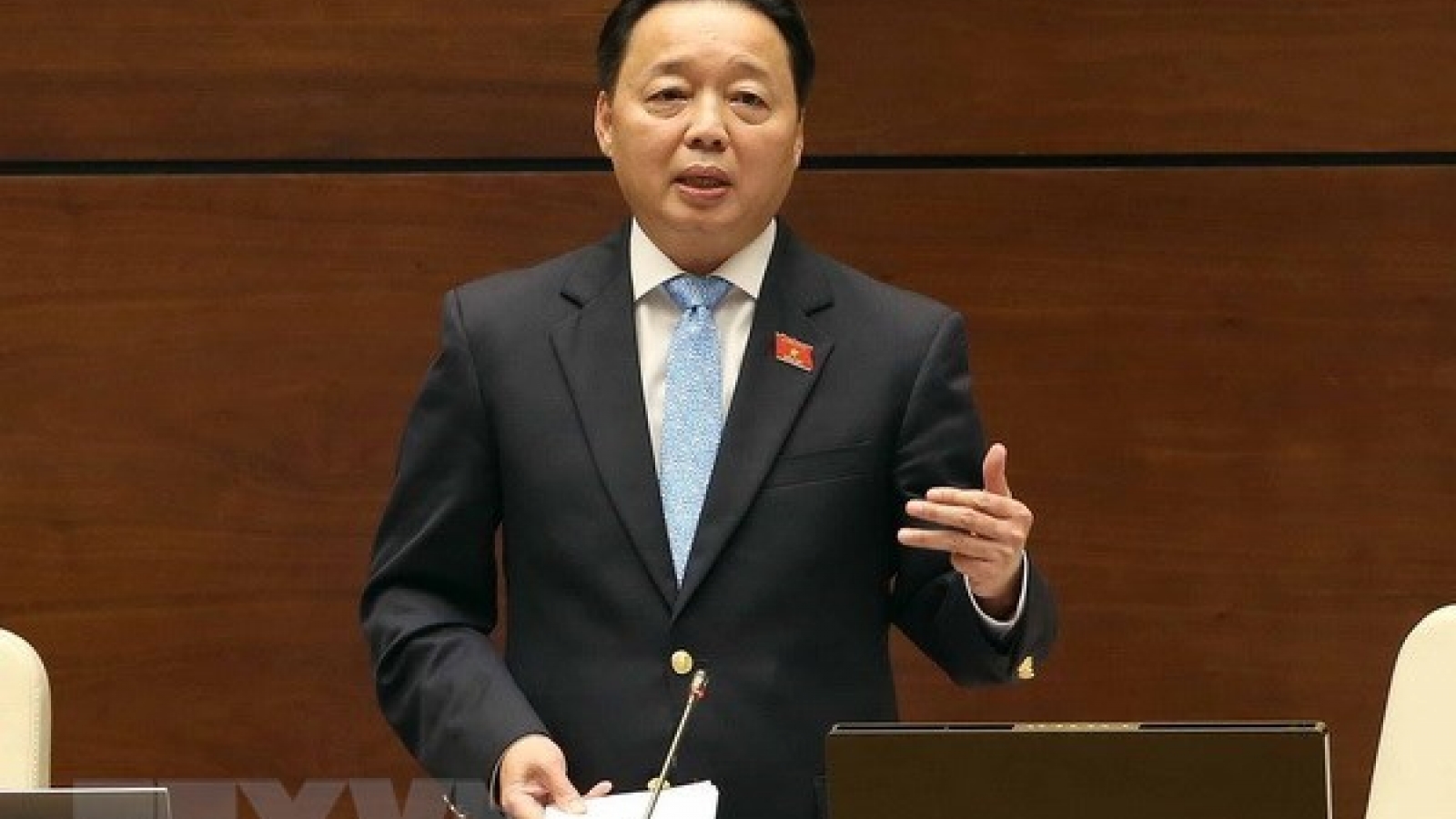 Environment Minister fields questions from deputies at NA session
