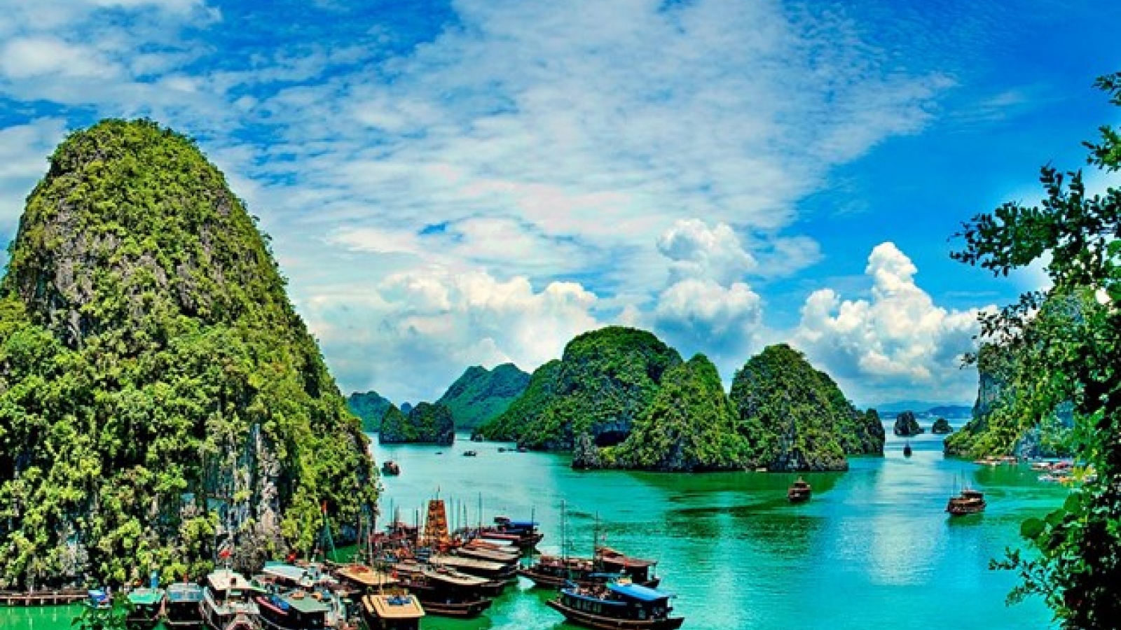 Ha Long Bay, Hanoi pho among can’t-miss things in Asia