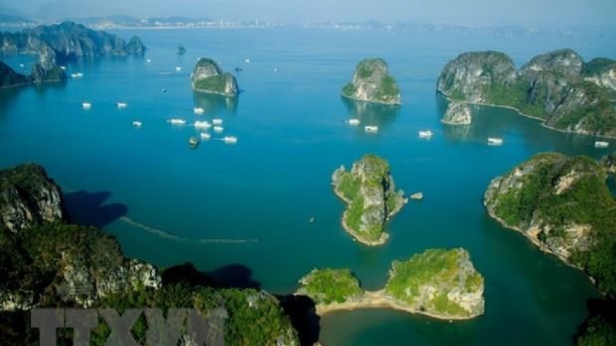Quang Ninh aims to promote green growth in Ha Long Bay