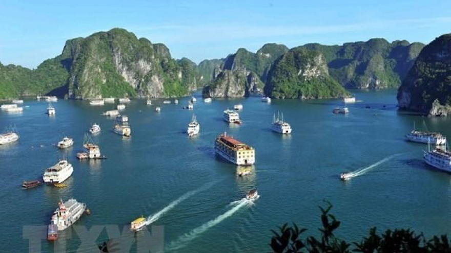 Ha Long Bay named one of most popular attractions in Asia