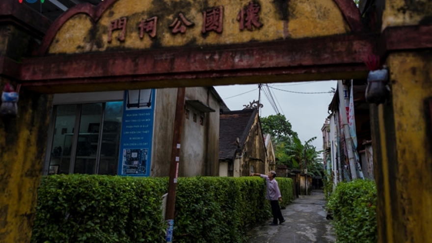 Narrow alleys in Hue city elicit feelings of nostalgia for good old days 