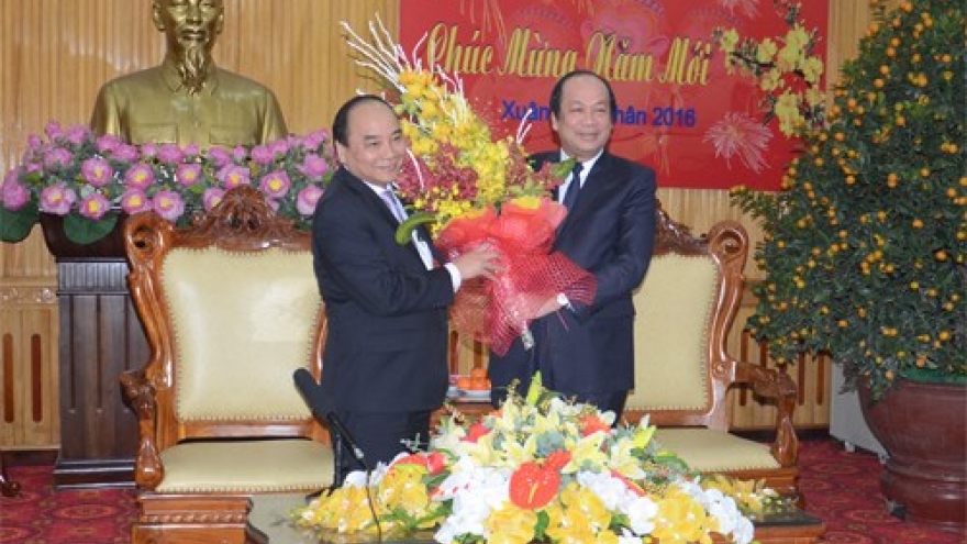 Deputy PM visits Ha Nam province at lunar year’s beginning