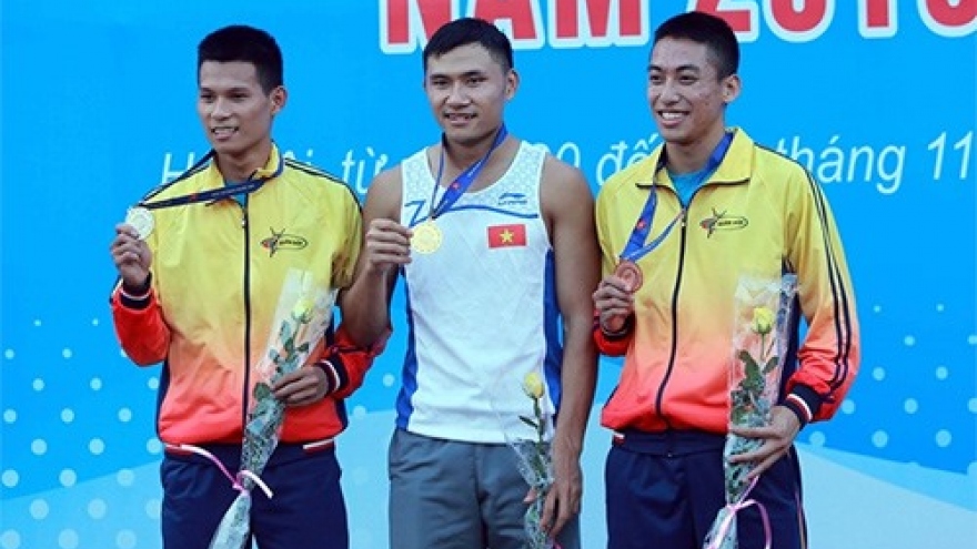 Hanh to compete with Bolt in world champs