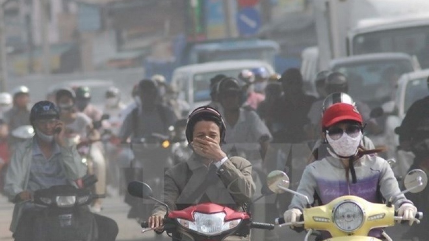 Air pollution in Hanoi reaches hazardous levels