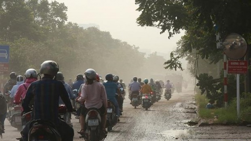 Hanoi’s declining air quality blamed on change of seasons