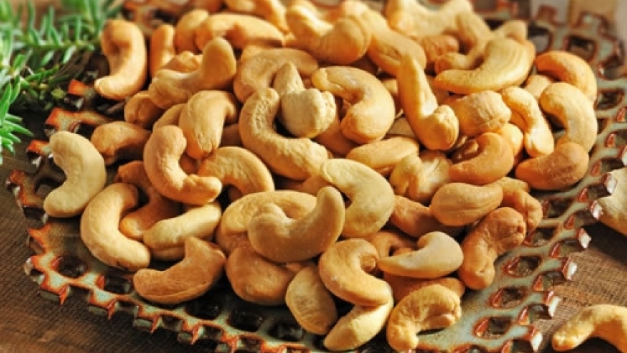 Vietnam near to cracking US$2 billion in cashew nut exports