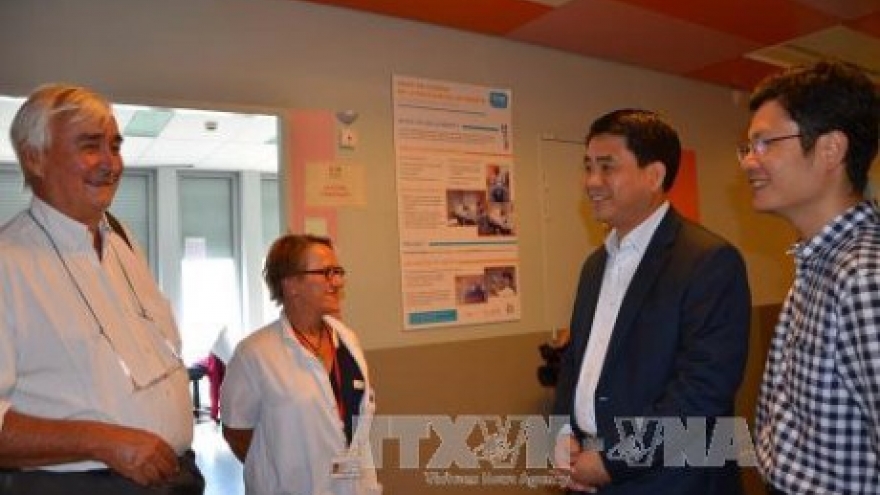 Hanoi inks health care cooperation deal with Paris