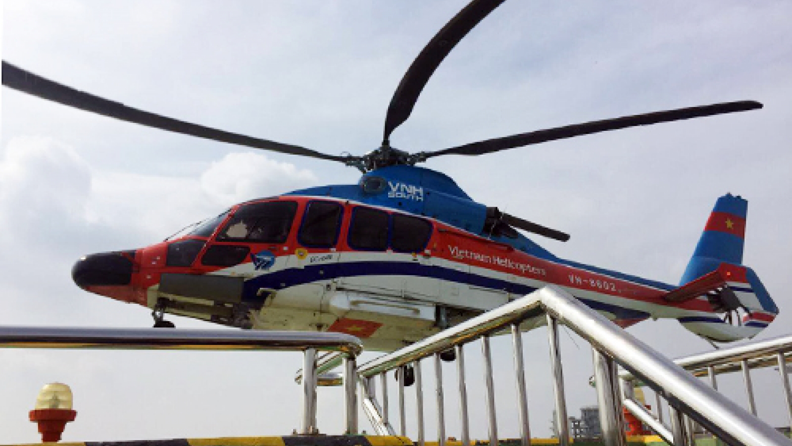 Jammed Saigon set to launch air ambulance service