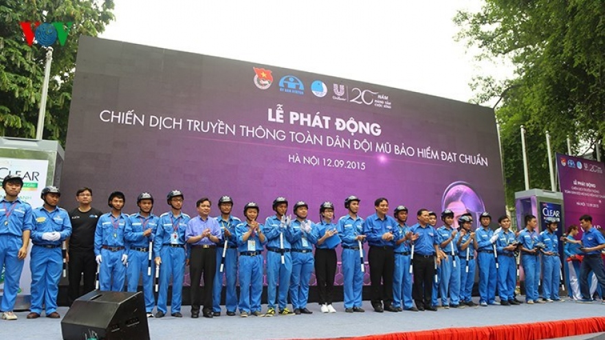 Hanoi hosts helmet awareness day