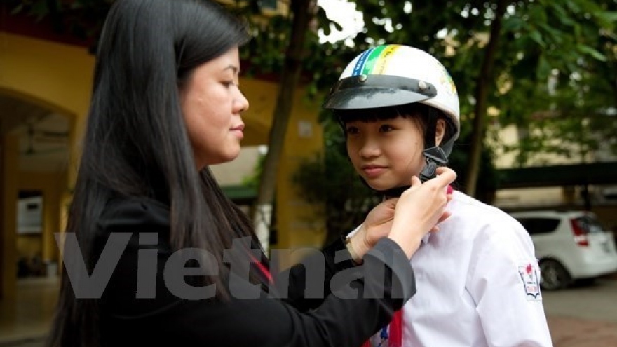 Dong Nai: 79% of children wear helmets